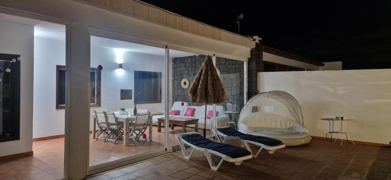 Villa Baroli Amplia Piscina Privada Climatizada Playa Blanca  Bagian luar foto
